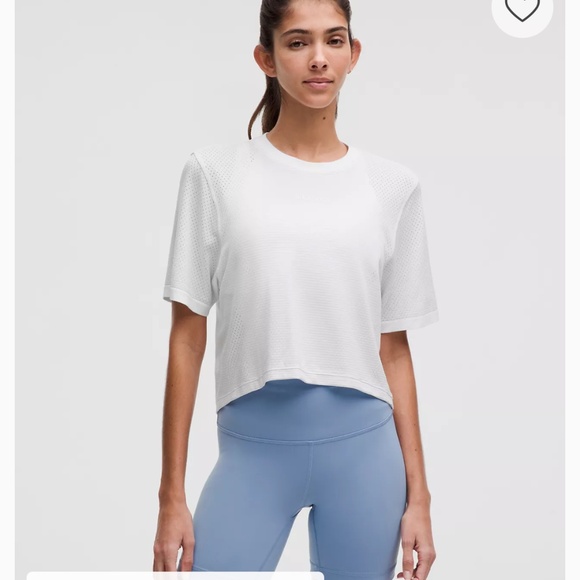 Lululemon Swiftly High-Low Cropped Short-Sleeve Shirt - Picture 1 of 3